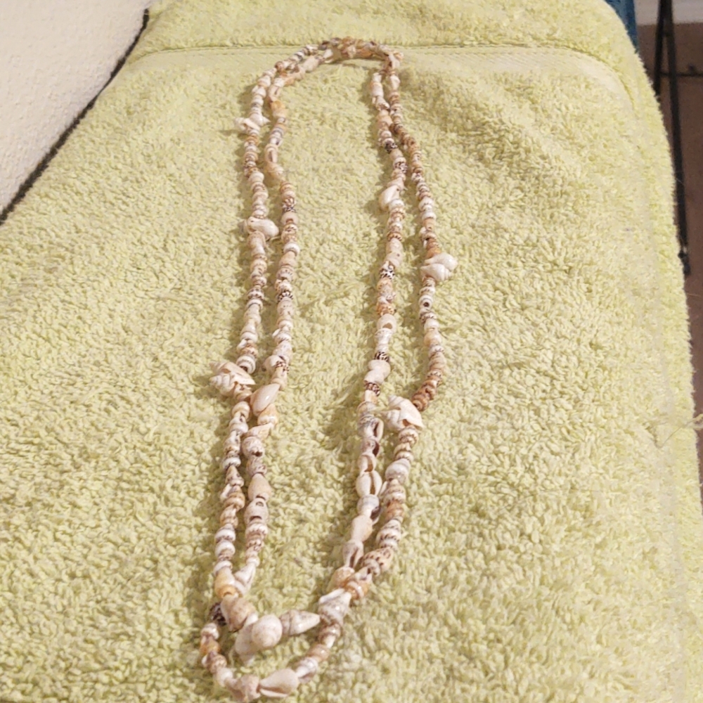 TWO Strands Sea Shell 16" Necklaces